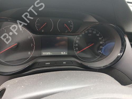 Used Instrument cluster OPEL CROSSLAND X / CROSSLAND (P17, P2QO) 1.2 (75) (110 hp) 28357514