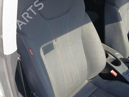 Used Right front seat SEAT LEON (1P1) 1.6 TDI (105 hp) 27199212