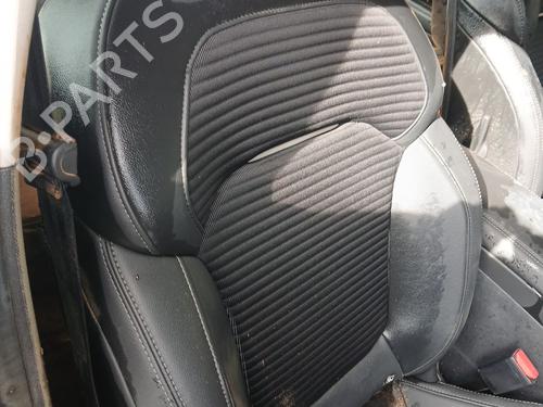 Used Right front seat RENAULT SCÉNIC IV (J9_) 1.3 TCe 140 (140 hp) 21517689