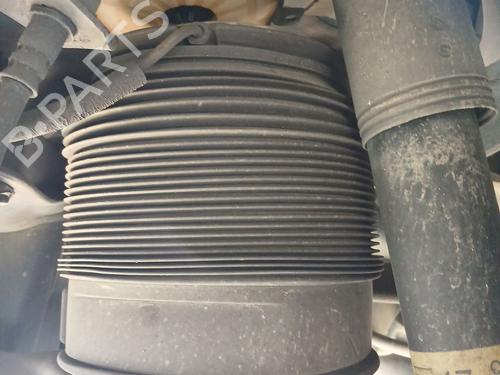 Used Right rear shock absorber Right rear shock absorber MERCEDES-BENZ E-CLASS T-Model (S212) E 250 CGI (212.247) (204 hp) 35765189 35765189