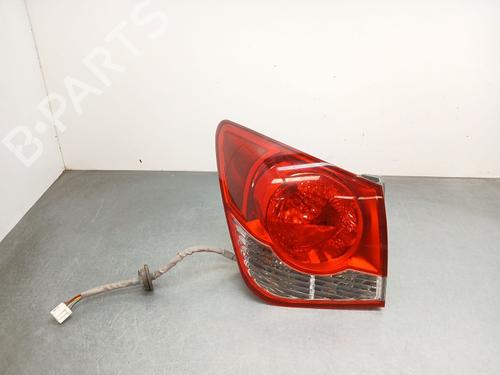 left-taillight-chevrolet-cruze-j300-2009-38946881 main image