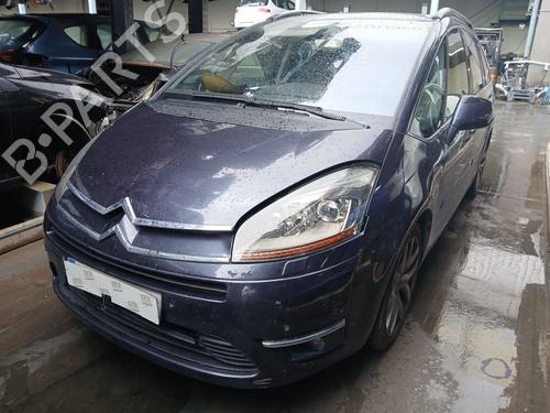 Brugte CITROËN C4 Grand Picasso I (UA_) 2.0 HDi 138 (136 hp) 4361590