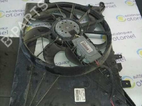 radiator-fan-volvo-s80-i-184-24-30680547-1998-1999-2000-2001-2002-2003-2004-2005-2006-2007-2008-7637669 main image