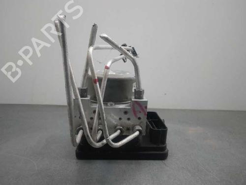 Used ABS pump RENAULT MEGANE IV Hatchback (B9A/M/N_) [2015-2025]  17089544