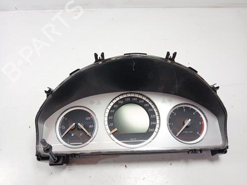 instrument-cluster-mercedes-benz-c-class-w204-2007-2008-2009-2010-2011-2012-2013-2014-2015-32722038 main image