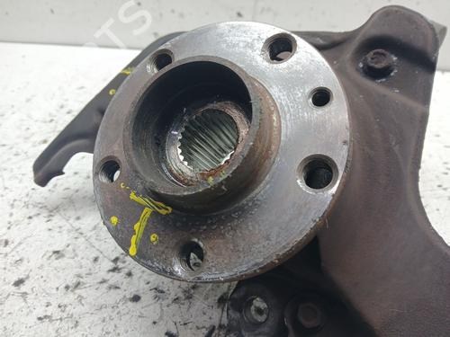 Left front steering knuckle OPEL COMBO Box Body/MPV (X12) 1.3 CDTI (B05) | BP39802447M25 - Image 2