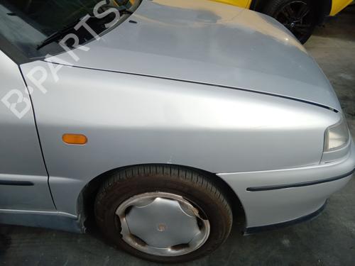 Used Right front fenders Right front fenders SEAT TOLEDO I (1L2) 1.6 i (101 hp) 40458408 40458408