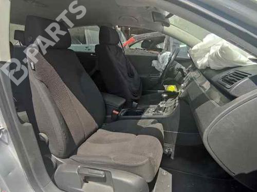Left front window switch VW PASSAT B6 (3C2) 1.6 FSI | BP11850128I27 
