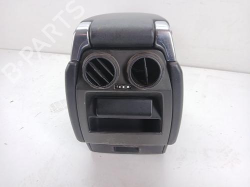 Armrest / Center console LAND ROVER DISCOVERY IV (L319) 3.0 TD 4x4 | BP32449608I20 
