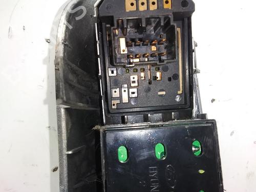 Left front window switch KIA SPORTAGE II (JE_, KM_)  | BP19056984I27