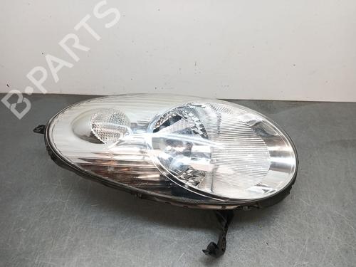 Used Right headlight NISSAN MICRA III (K12) 1.2 16V (80 hp) 30353507