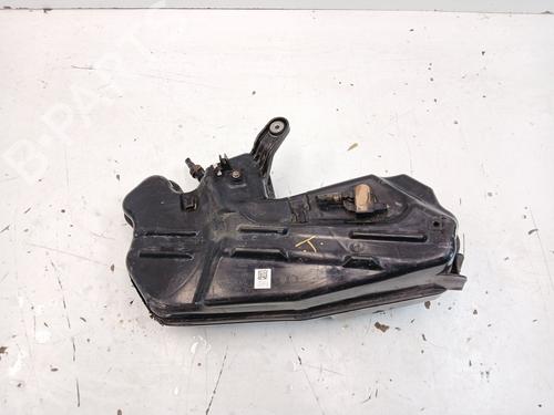 Used AdBlue tank AdBlue tank BMW 1 (F21) 118 d (150 hp) 33324235 33324235