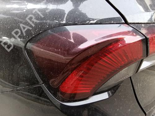left-taillight-fiat-tipo-estate-356_-357_-2016-37487314 main image