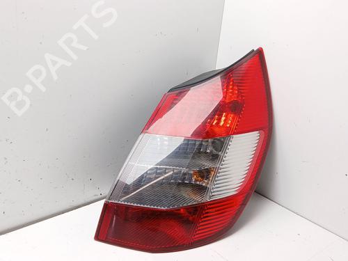 right-taillight-renault-grand-scenic-ii-jm01_-2004-2005-2006-2007-2008-2009-32114129 main image