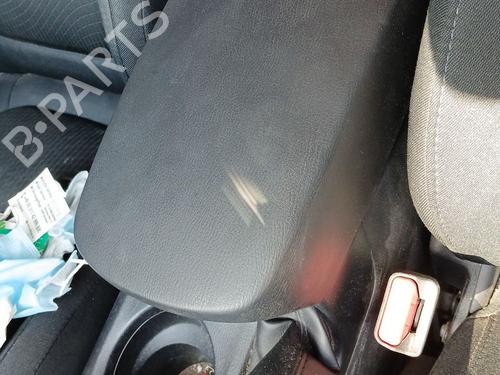 Used Armrest / Center console MAZDA CX-5 (KE, GH) 2.2 D (KE2FW) (150 hp) 29917419