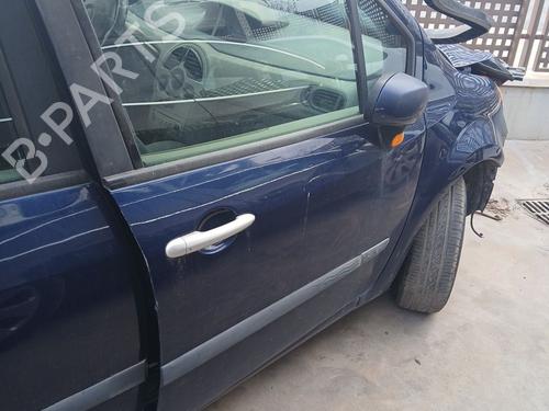 right-front-door-renault-modus-grand-modus-fjp0_-2004-31852486 main image