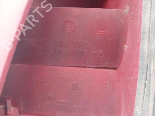Left taillight SKODA OCTAVIA II (1Z3) 1.9 TDI | BP30317002C34