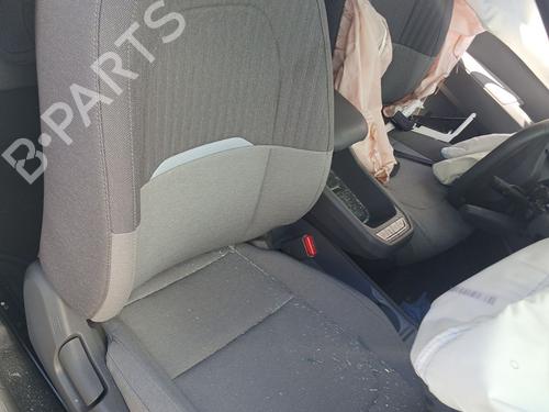 Right front seat KIA EV3 | BP35948732C16 - Image 2