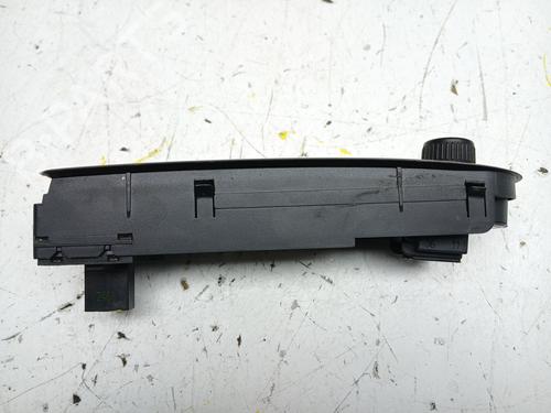 Left front window switch VW GOLF VI (5K1) 1.6 TDI | BP16224338I27 - Image 3