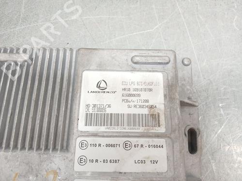 Engine control unit (ECU) DACIA SANDERO III 1.0 TCe 100 | BP36754574M57 - Image 2