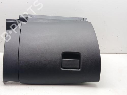Used Glove box Glove box NISSAN JUKE (F16_) 1.0 (114 hp) 36145742 36145742
