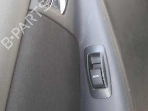 Rear right lock TOYOTA COROLLA (_E12_)  | BP4557717C99 