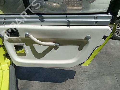 Høyre frontpanel Høyre frontpanel 38020657 38020657