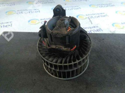 Used Heater blower motor MERCEDES-BENZ VANEO (414) [2002-2005]  3687935