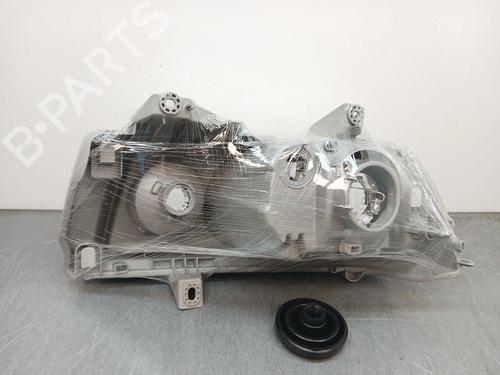 Right headlight FIAT SCUDO Van (220_)  | BP28304004C29 