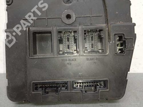 Fuse box RENAULT GRAND SCÉNIC II (JM0/1_) 1.5 dCi (JM1E) | BP11181431E1 