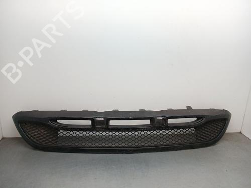 Used Grille Grille MERCEDES-BENZ GLA-CLASS (X156) GLA 200 CDI / d (156.908) (136 hp) 40530729 40530729