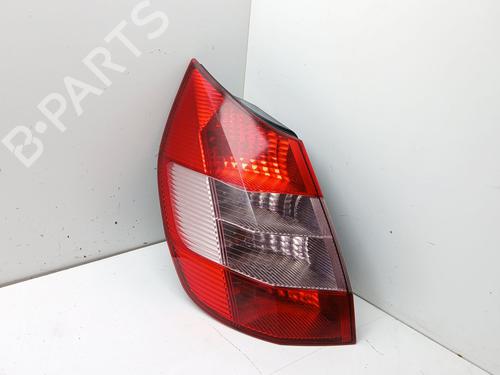 Used Left taillight RENAULT SCÉNIC II (JM0/1_) 1.9 dCi (JM0G, JM12, JM1G, JM2C) (120 hp) 31248627