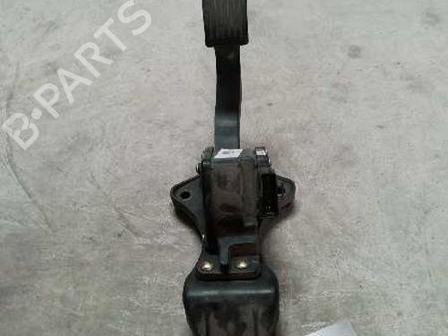 Used Pedal HYUNDAI SANTA FÉ II (CM) 2.2 CRDi GLS (150 hp) 2399512
