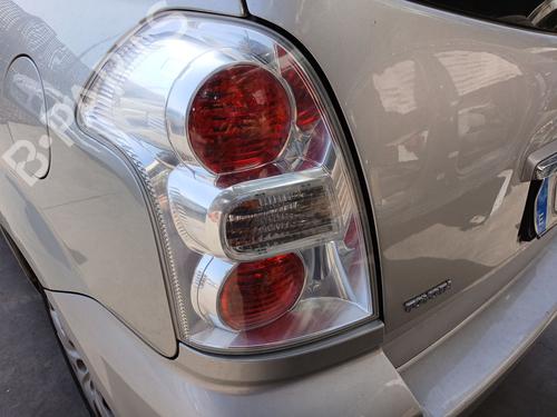 Used Left taillight TOYOTA COROLLA Verso (ZER_, ZZE12_, R1_) 1.8 (ZNR11_, ZNR11R) (129 hp) 27930591
