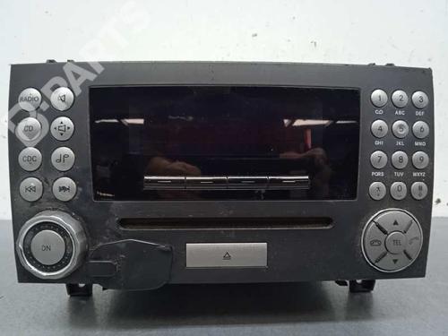 Used Radio MERCEDES-BENZ SLK (R171) 280 (171.454) (231 hp) 11097253