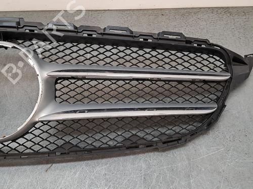 Grille MERCEDES-BENZ C-CLASS (W205) C 180 BlueTEC / d (205.036) | BP29030436C40 