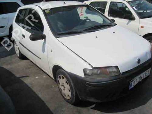 BP2417136C29 | Optica direita FIAT PUNTO (188_) 1.2 60 (188.030, .050, .130, .150, .230, .250) BP2417136C29