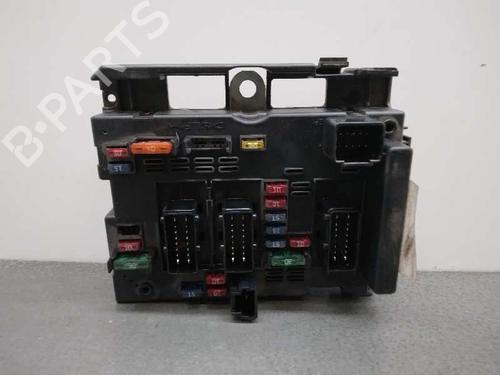 Used Fuse box CITROËN XSARA (N1) [1997-2005]  23190006