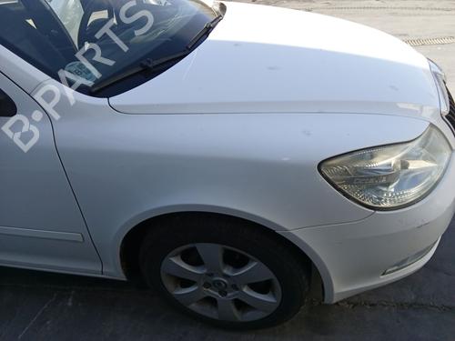 right-front-fenders-skoda-octavia-ii-1z3-2004-2005-2006-2007-2008-2009-2010-2011-2012-2013-40458422 main image