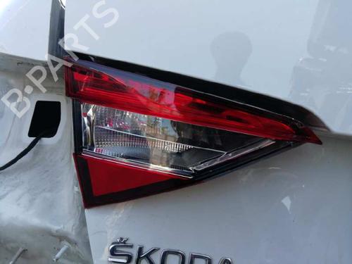 Venstre baklys, luke SKODA SUPERB III (3V3) 2.0 TDI (150 hp) 19247367