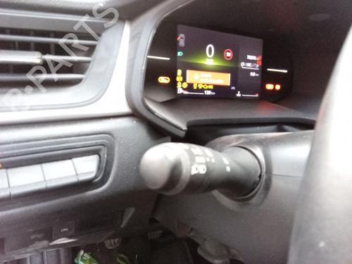 switch-renault-captur-ii-hf_-2020-39528938 main image