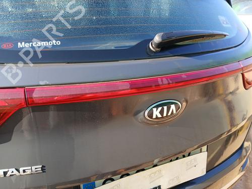 Used Rear center light KIA SPORTAGE IV (QL, QLE) 1.6 GDI (132 hp) 23243393