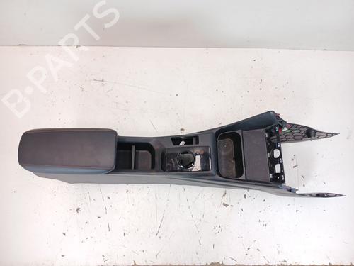 Used Armrest / Center console Armrest / Center console MG MG HS (AS23) 1.5 T (SAS23) (162 hp) 34267909 34267909