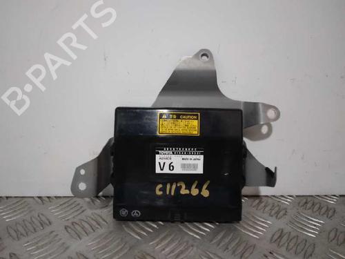 Used Electronic module LEXUS IS II (_E2_) 220d (ALE20) (177 hp) 13745995
