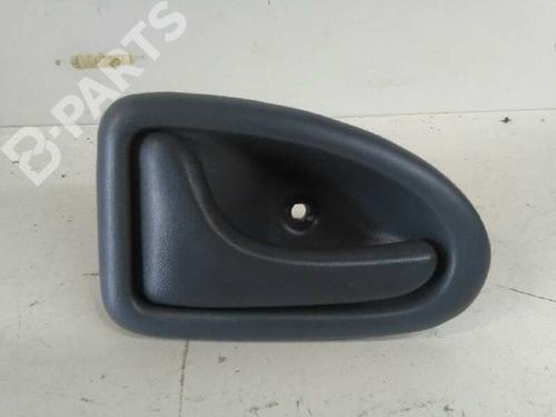 Used Front left interior door handle RENAULT MEGANE I Classic (LA0/1_) [1996-2008]  9509472