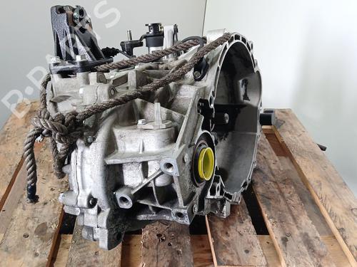 gearbox-hyundai-i30-gd-2011-38073111 main image
