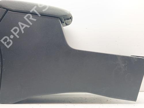 Used Armrest / Center console Armrest / Center console 11947858 11947858