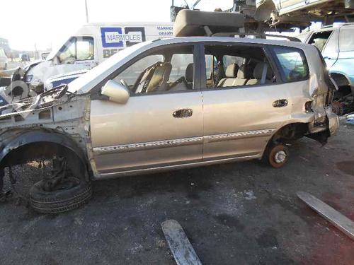 Switch KIA CARENS II MPV (FJ) 2.0 CRDi | BP2398213I30 