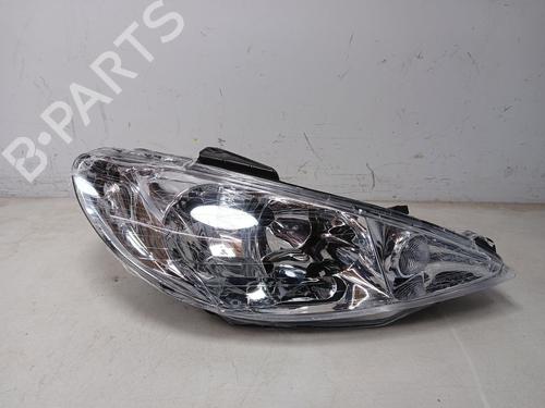 Used Right headlight PEUGEOT 206 Hatchback (2A/C) [1998-2012]  23256844
