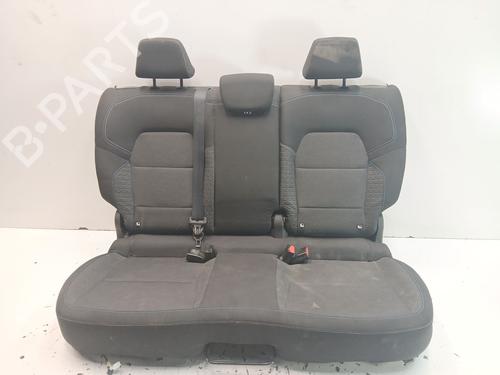 rear-seat-renault-captur-ii-hf_-2020-39528932 main image